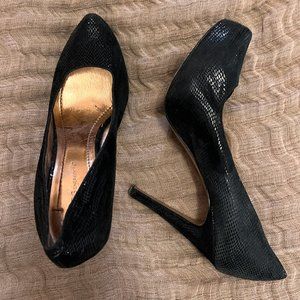 BCBGeneration Snakeskin Platform Pumps Size 9